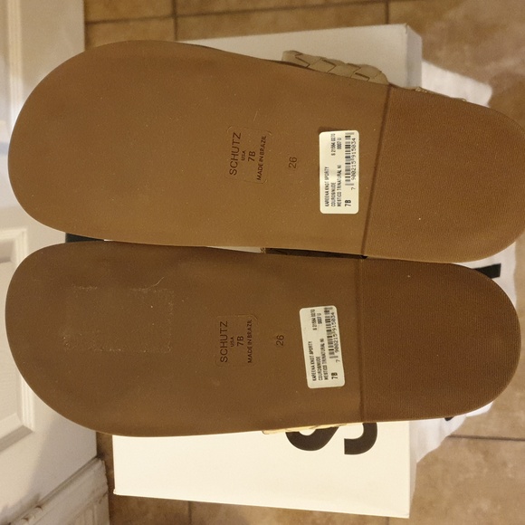 SCHUTZ Kareena Knot Sporty Sandals (Nude/Natural) - Picture 6 of 6